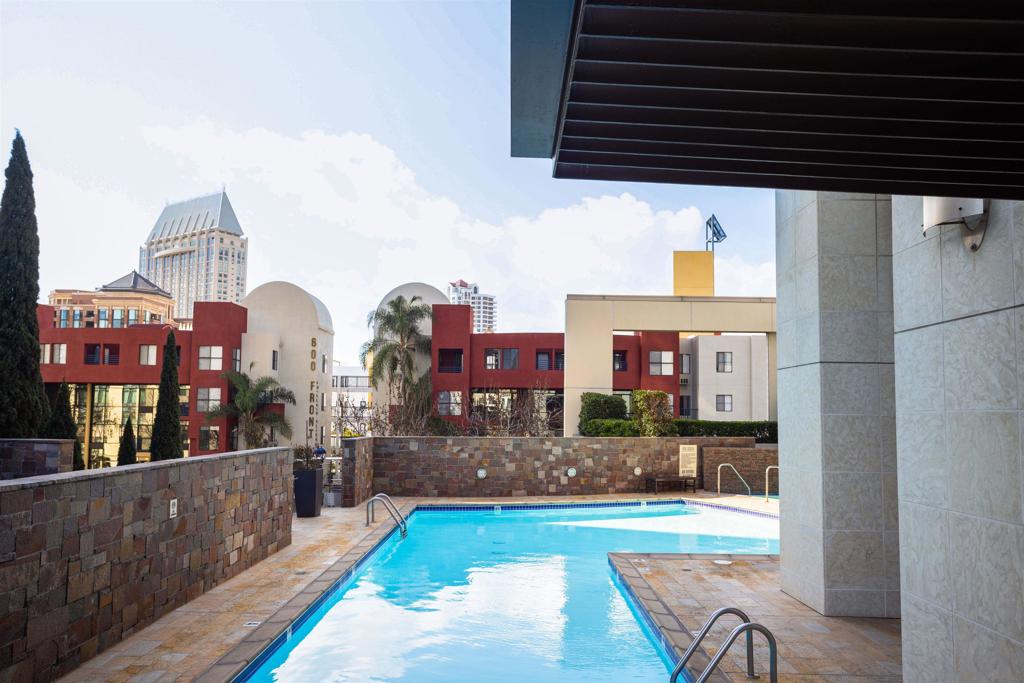 Downtown - Residential Lease