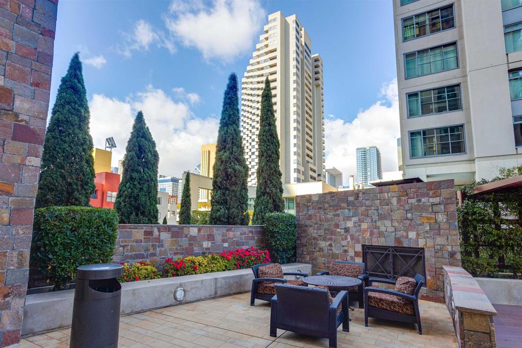 Downtown - Residential Lease