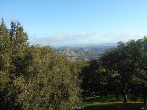 Tiny photo for 11800 San Marcos Road, Atascadero, CA 93422 (MLS # NS25226732)