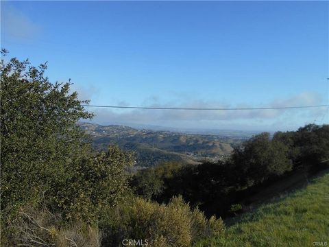 Tiny photo for 11800 San Marcos Road, Atascadero, CA 93422 (MLS # NS25226732)