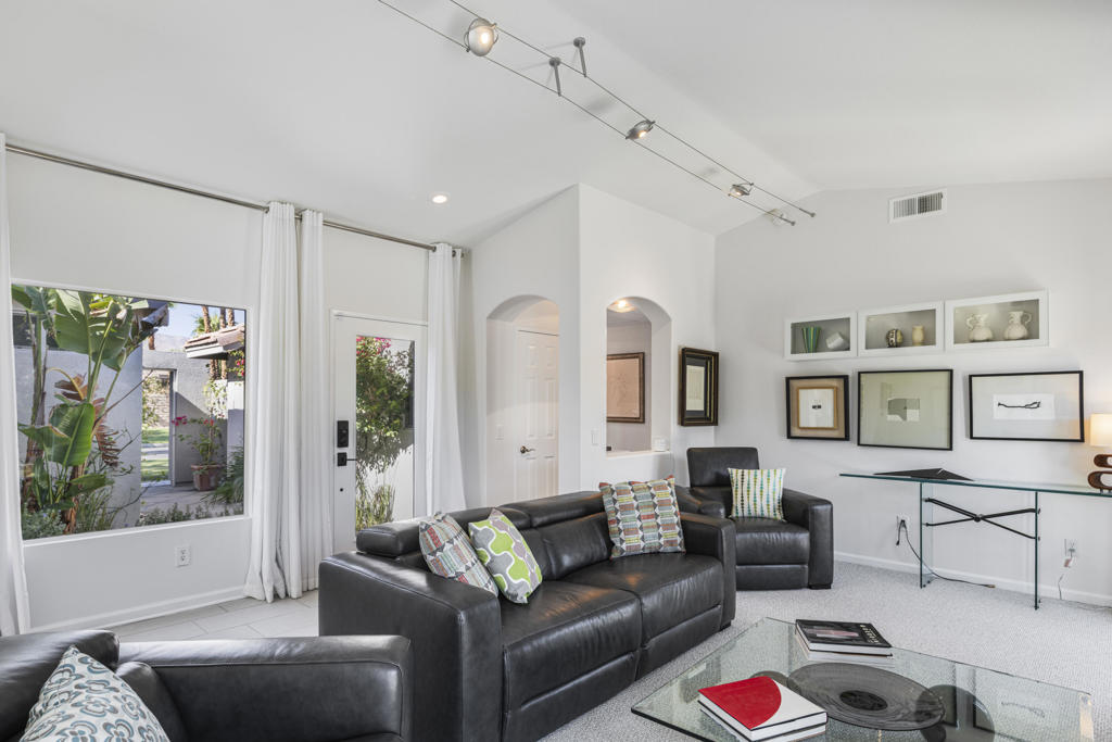 Park San Rafael - Residential