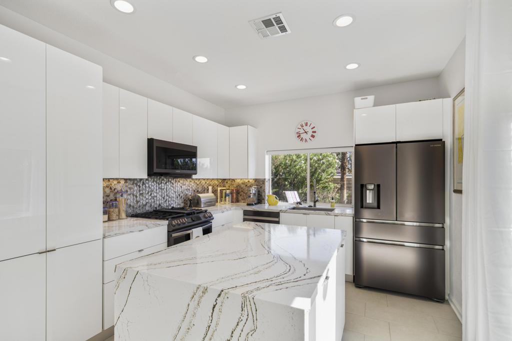 Park San Rafael - Residential