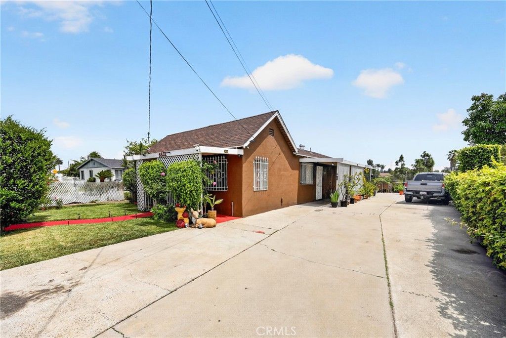 listing image 130720149966929365690
