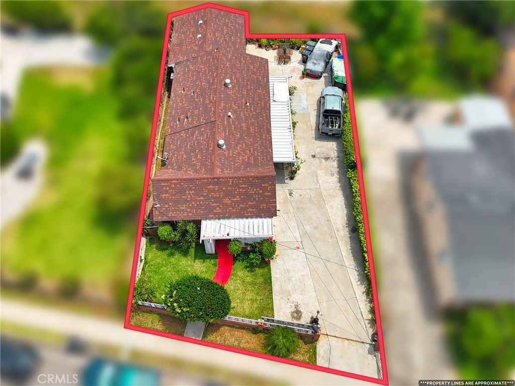 listing image 130729617437470238240