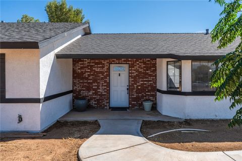 Photo of 16433 Ocotilla Road, Apple Valley, CA 92307 (MLS # PW26029675)