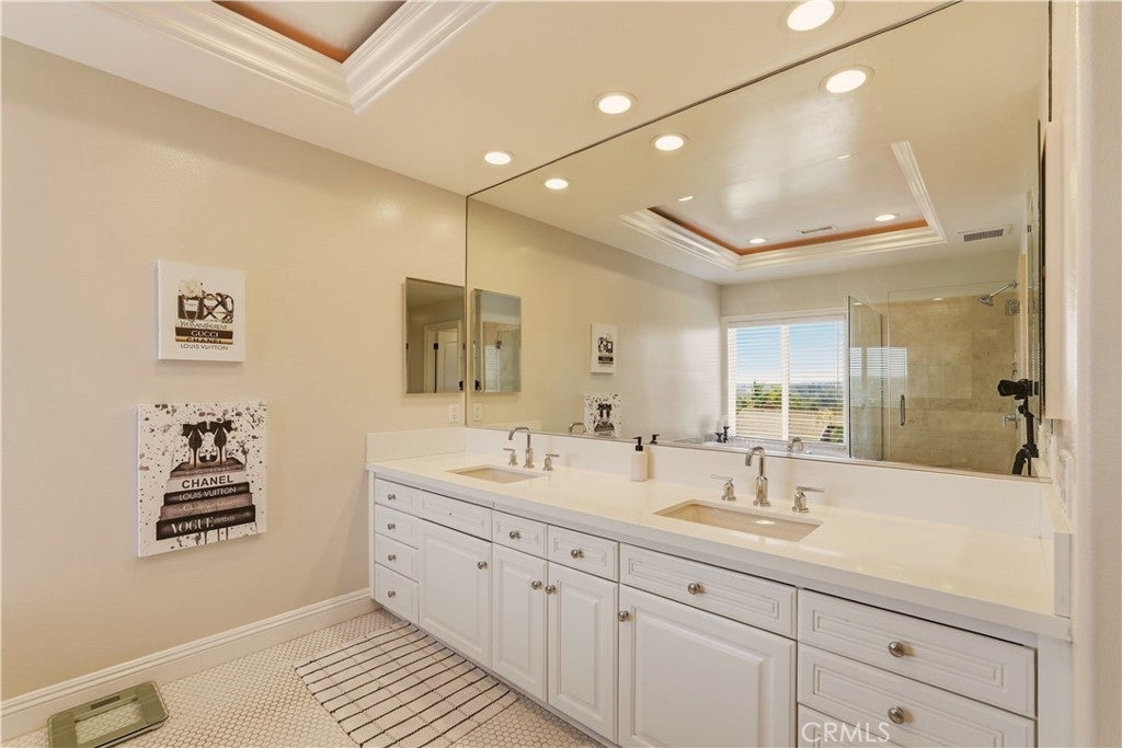 22792 Buendia, Mission Viejo CA 92691 - Photo 15
