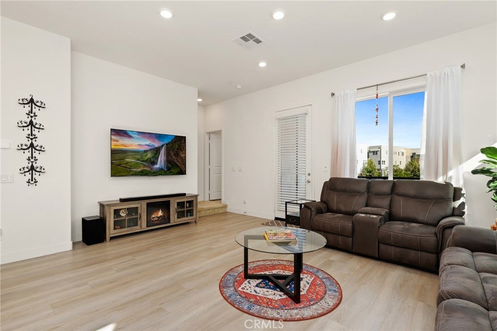 257 Sash, Irvine CA 92618 - Photo 7