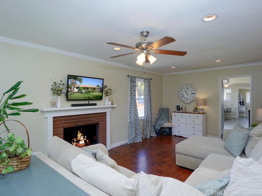 7611 Mount Vernon