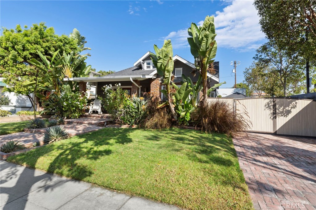 Alamitos Beach (AB) - Residential