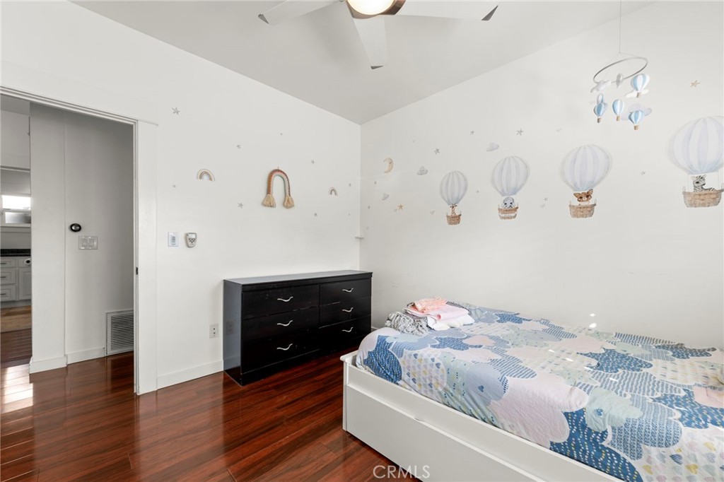 Alamitos Beach (AB) - Residential