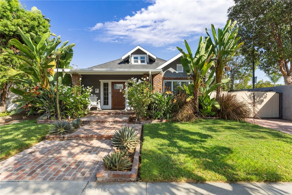 Alamitos Beach (AB) - Residential