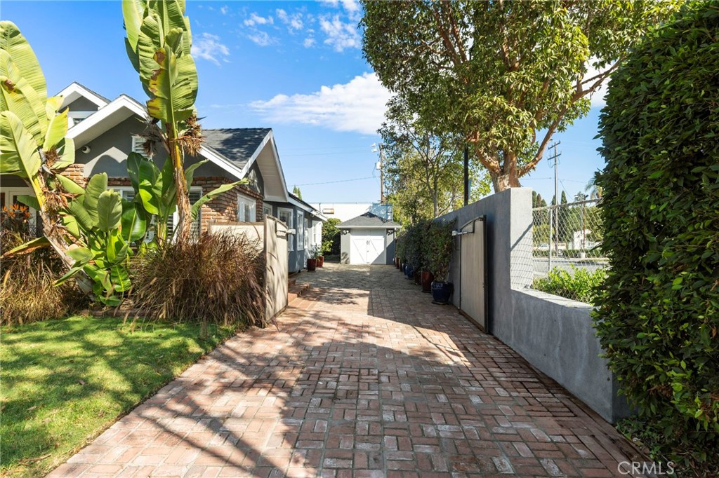 Alamitos Beach (AB) - Residential