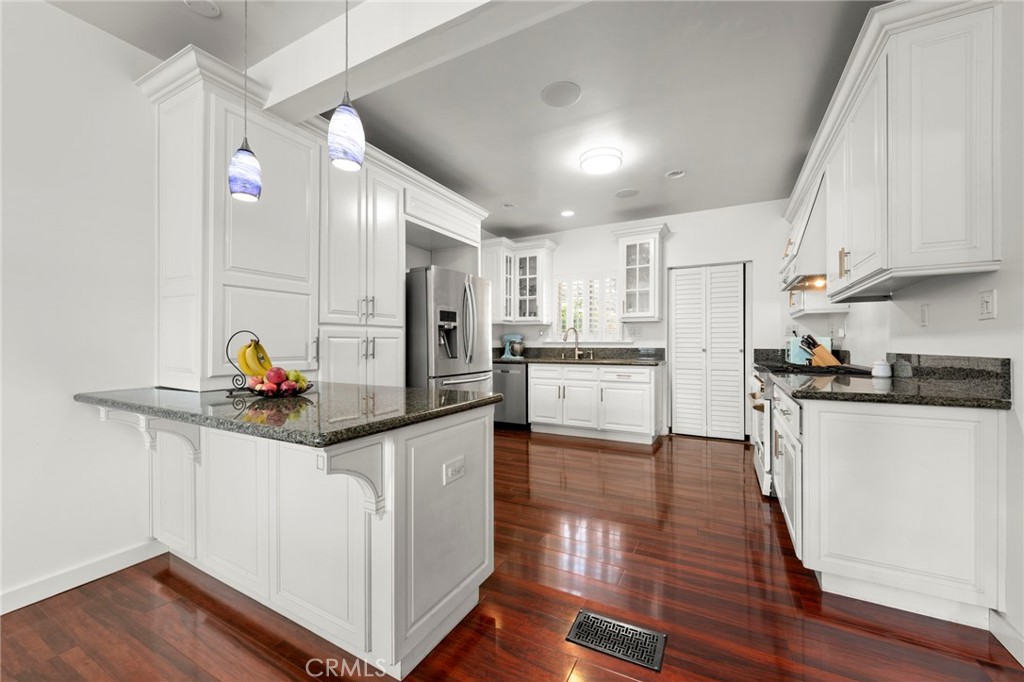 Alamitos Beach (AB) - Residential