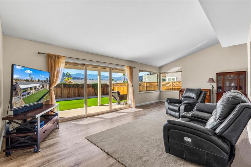 Palm Desert Country - Residential