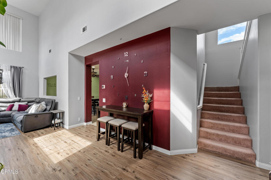 875 Viviana Drive
