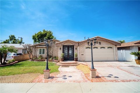 11615 Groveside Whittier CA 90604