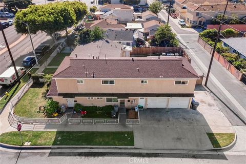 Photo of 11754 Walcroft St, Lakewood, CA 90715 (MLS # RS26031300)