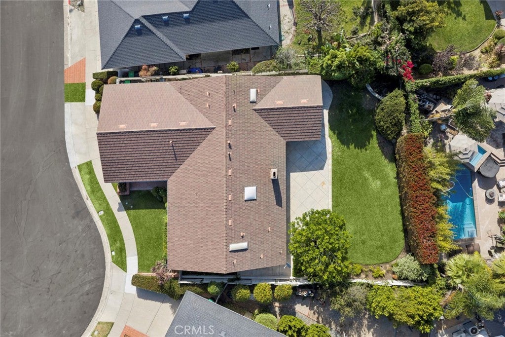 926 Bellis Street, Newport Beach CA 92660 - Photo 19