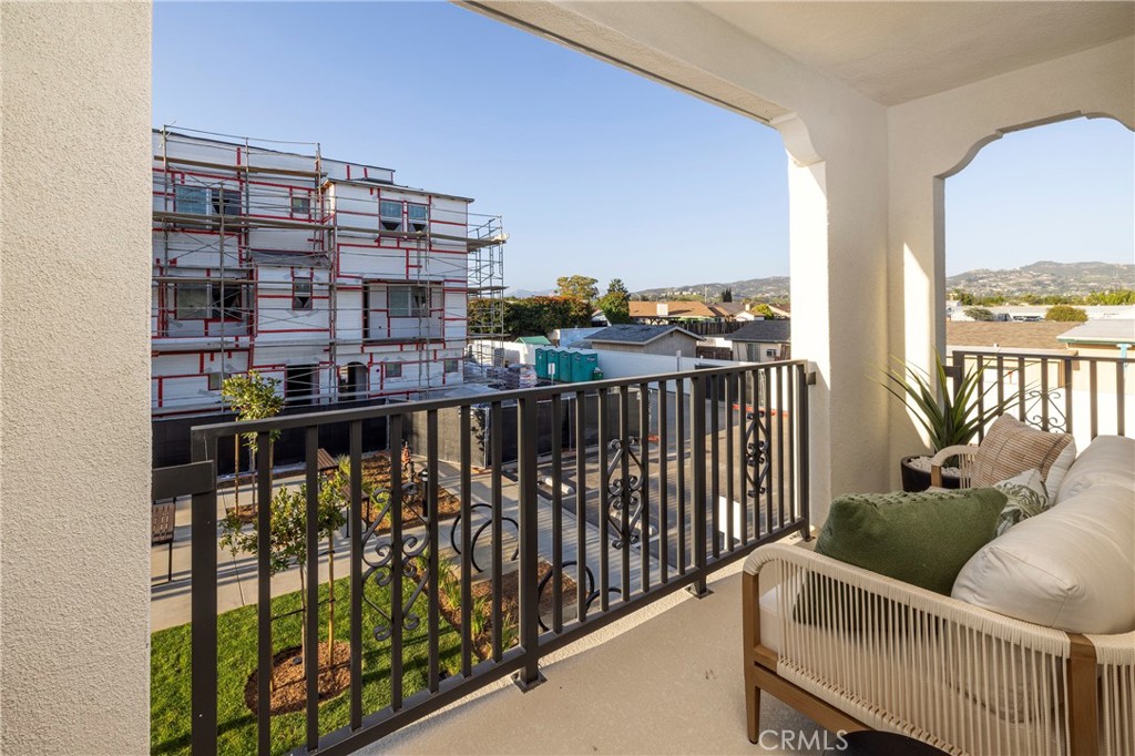 City Ventures' newest neighborhood in El Cajon. Solar included townhomes featuring all-electric stainless kitchen appliances and smart built-in technology. Lot 17 features 4 bedrooms, open kitchen with island. Photos are of model home and not actual home for sale.