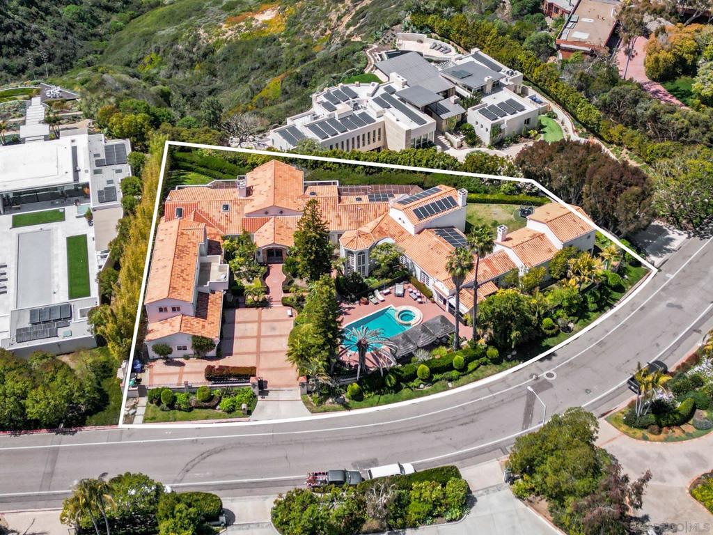 9450 La Jolla Farms Road