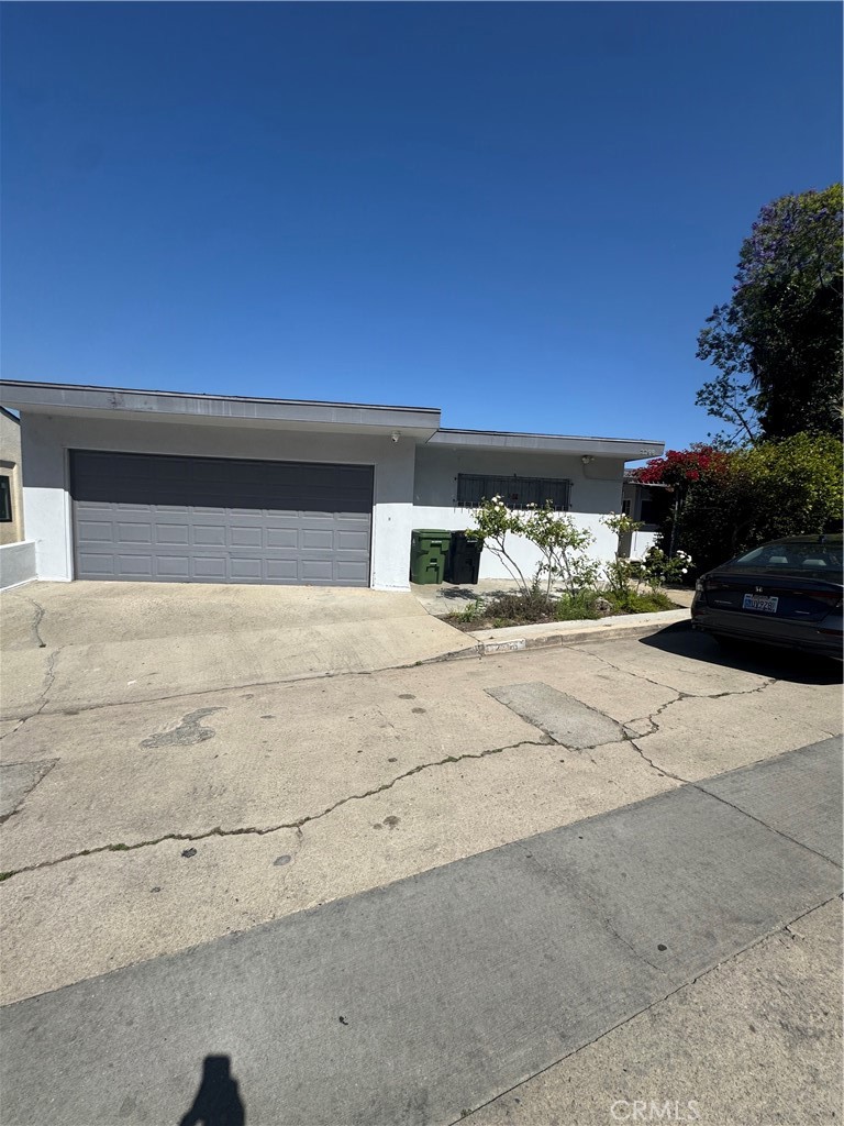 2266 Ronda Vista