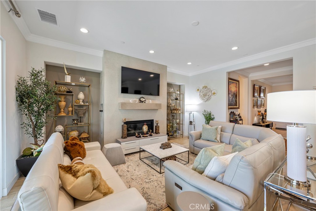 Montage - Residential
