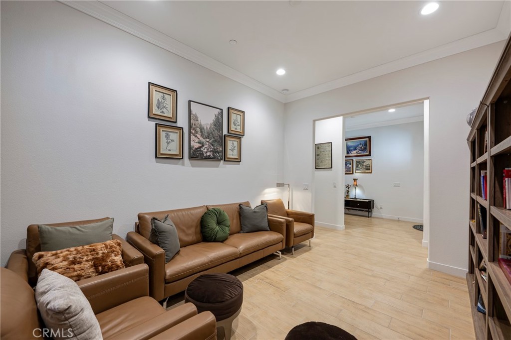 Montage - Residential