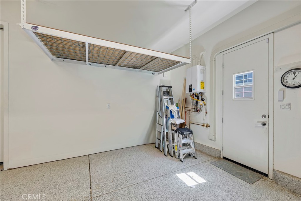 Montage - Residential