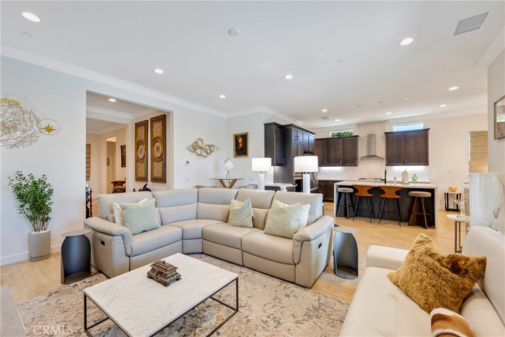 Montage - Residential