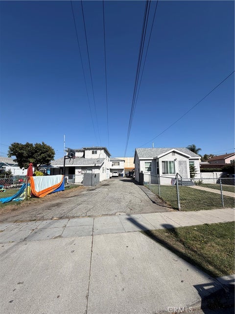 Photo of 4918 Tobias AVE, Pico Rivera, CA 90660 (MLS # CV26116623)
