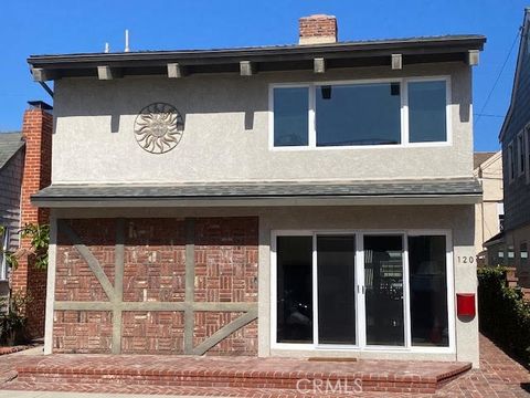 120 Diamond Avenue Newport Beach CA 92662