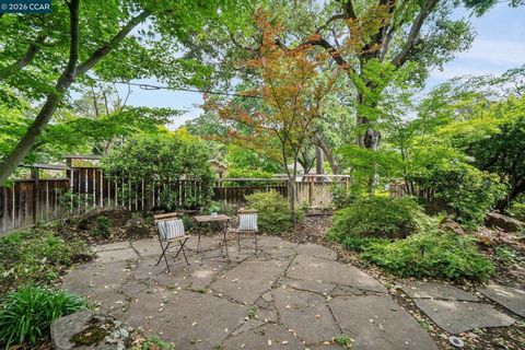 Photo of 3375 Freeman Rd Rd, Lafayette, CA 94595 (MLS # 41133227)