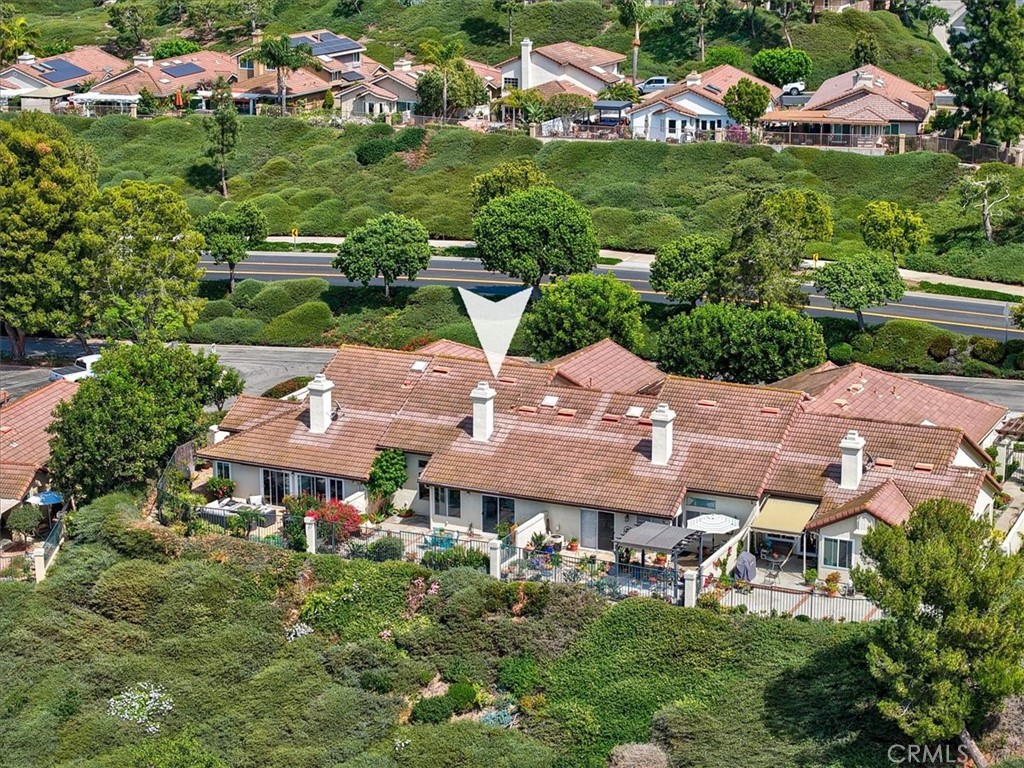 27367 Paseo Placentia