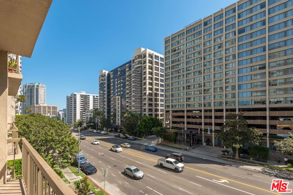 Photo of 10747 Wilshire Boulevard #601, Los Angeles, CA 90024 (MLS # 25594619)
