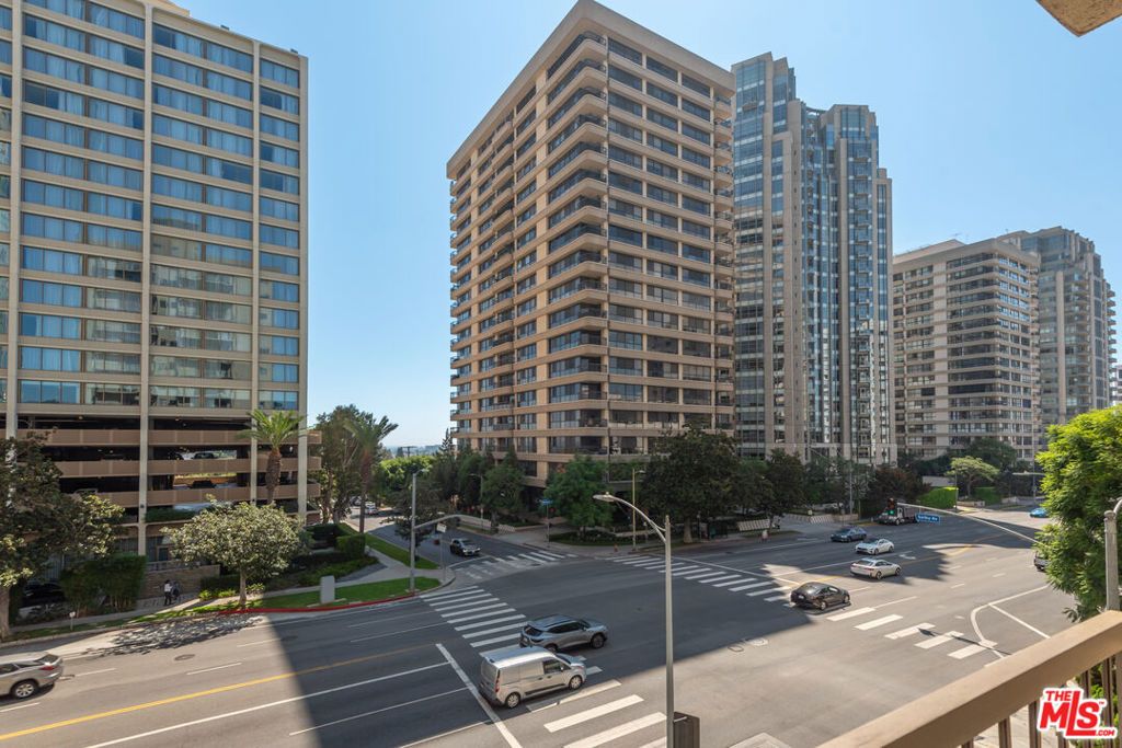 Photo of 10747 Wilshire Boulevard #601, Los Angeles, CA 90024 (MLS # 25594619)