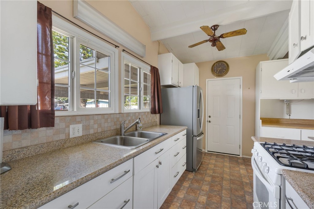 206 N. Clark Terrace