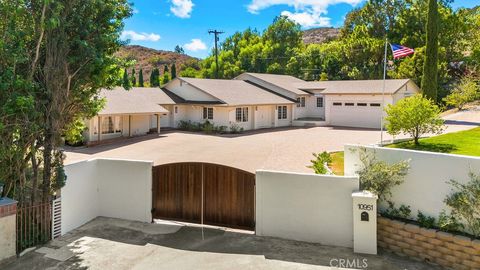 Photo of 10951 Meads Ave, Orange, CA 92869 (MLS # PW25218241)