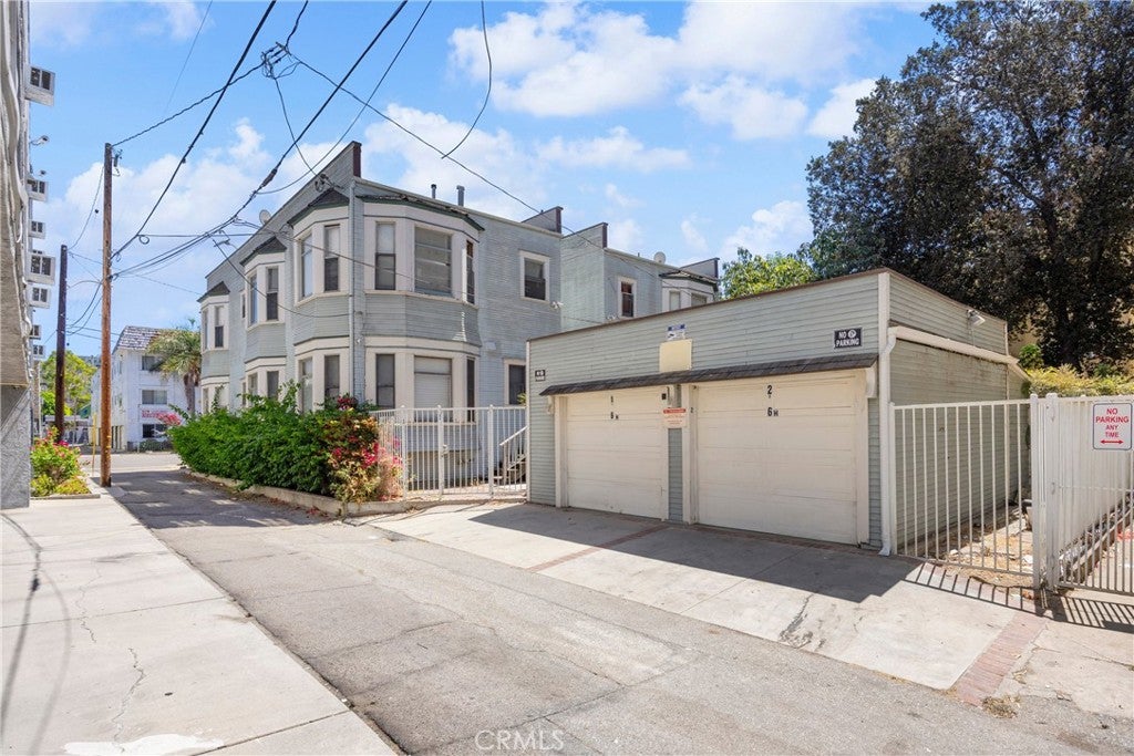 419 Cedar