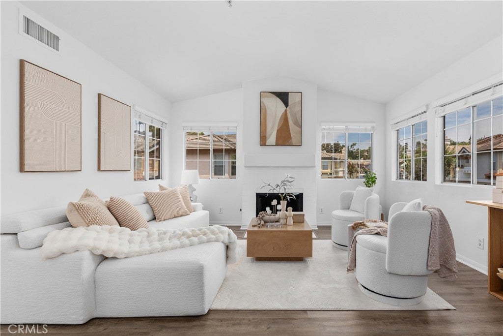 36 Brindisi, Mission Viejo CA 92692 - Photo 6