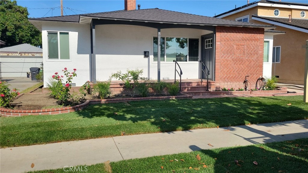 This completely remodeled modern style pool home will take your breath away..... New gourmet kitchens with designer quartz counters and stainless steel appliances. New Hardwood floors and carpet. New windows, interior and exterior doors, crown molding, 8 inch base boards. new bathrooms with modern vanities and quartz counter tops. New landscaping with sprinklers in both front and back yard. New A/C. Buyers to verify square footage.