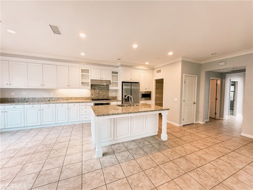 Photo of 87 Coleridge, Irvine, CA 92620 (MLS # OC25273734)