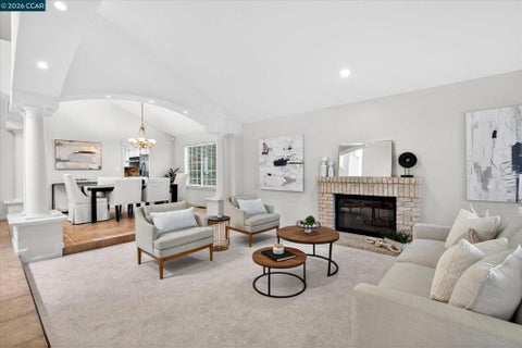 Photo of 804 Eastbrook Ct CT, Danville, CA 94506 (MLS # 41146706)
