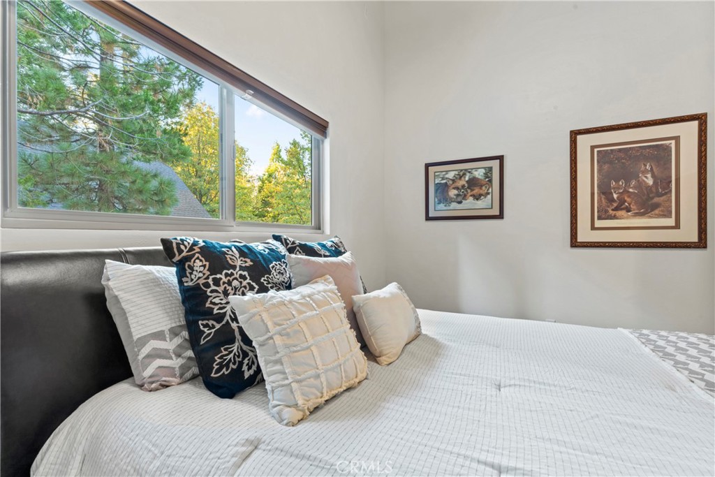 Arrowhead Woods (AWHW) - Residential