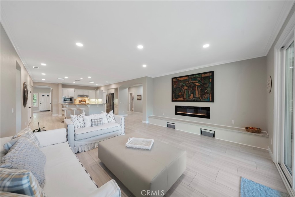 3206 Meadow Creek Lane