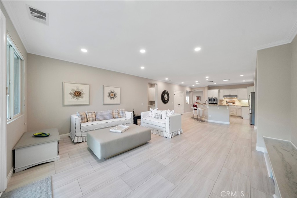 3206 Meadow Creek Lane