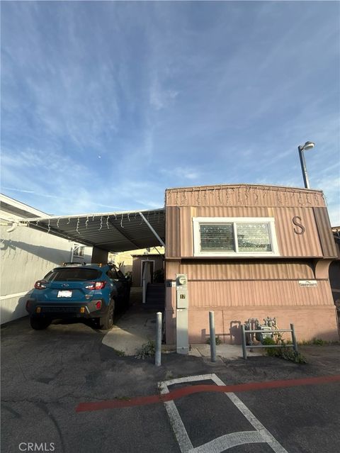 Photo of 1618 W 132nd St #17, Gardena, CA 90249 (MLS # DW26019937)