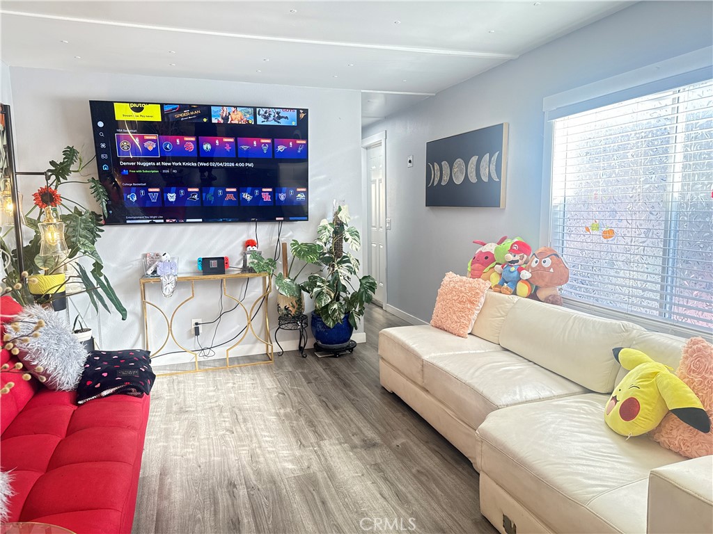 1618 W 132nd 17