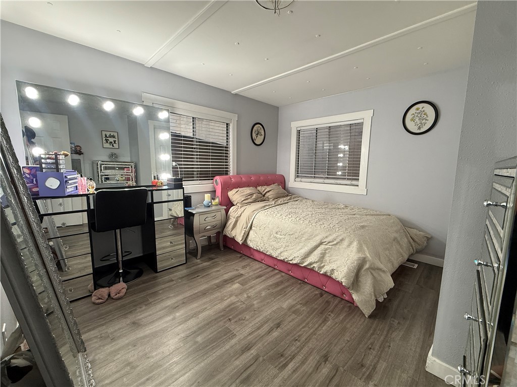 1618 W 132nd 17