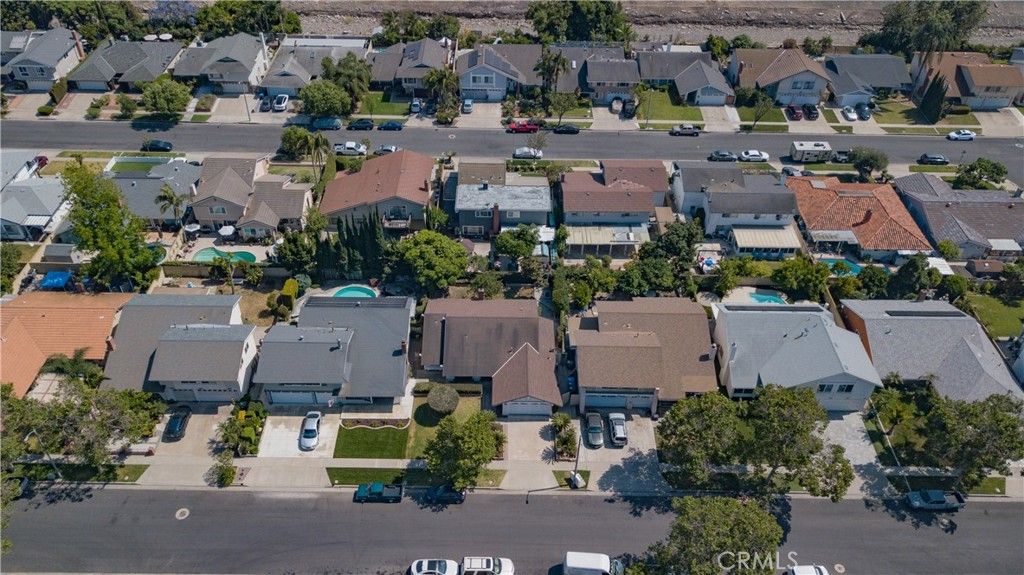 listing image 130720734123555065574