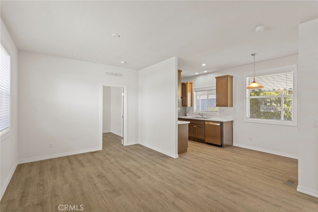 3319 Avalon Street 39